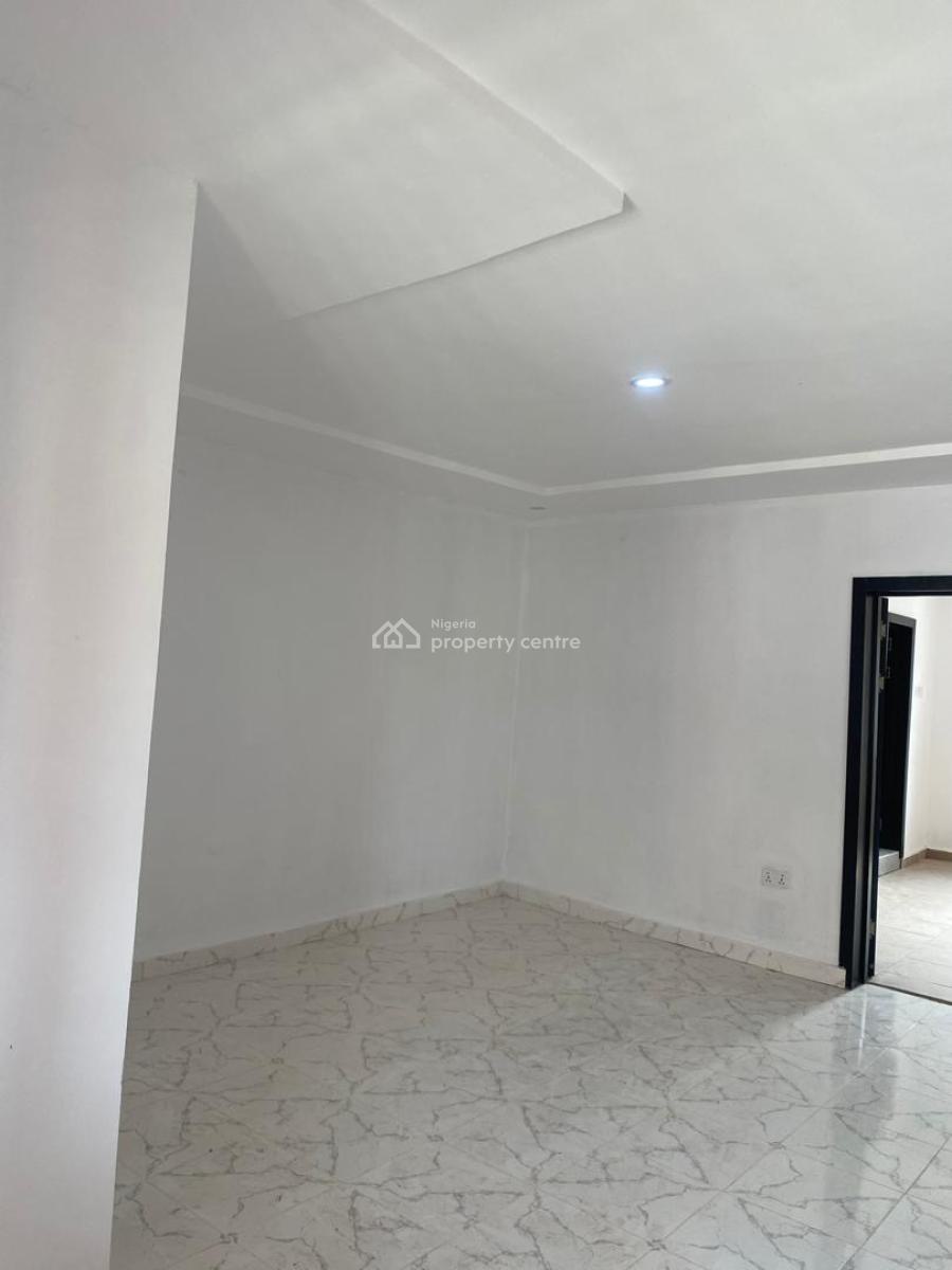 Standard 3 Bedroom Apartment, Badore, Ajah, Lagos, Flat / Apartment for Rent