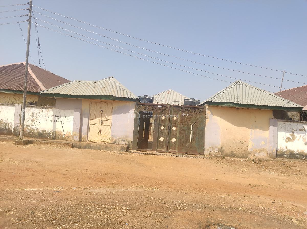 24 Units of Single Room Self Contained, Comrade Cecelia Street,  Gbaggi Vila, Chikun, Kaduna, House for Sale