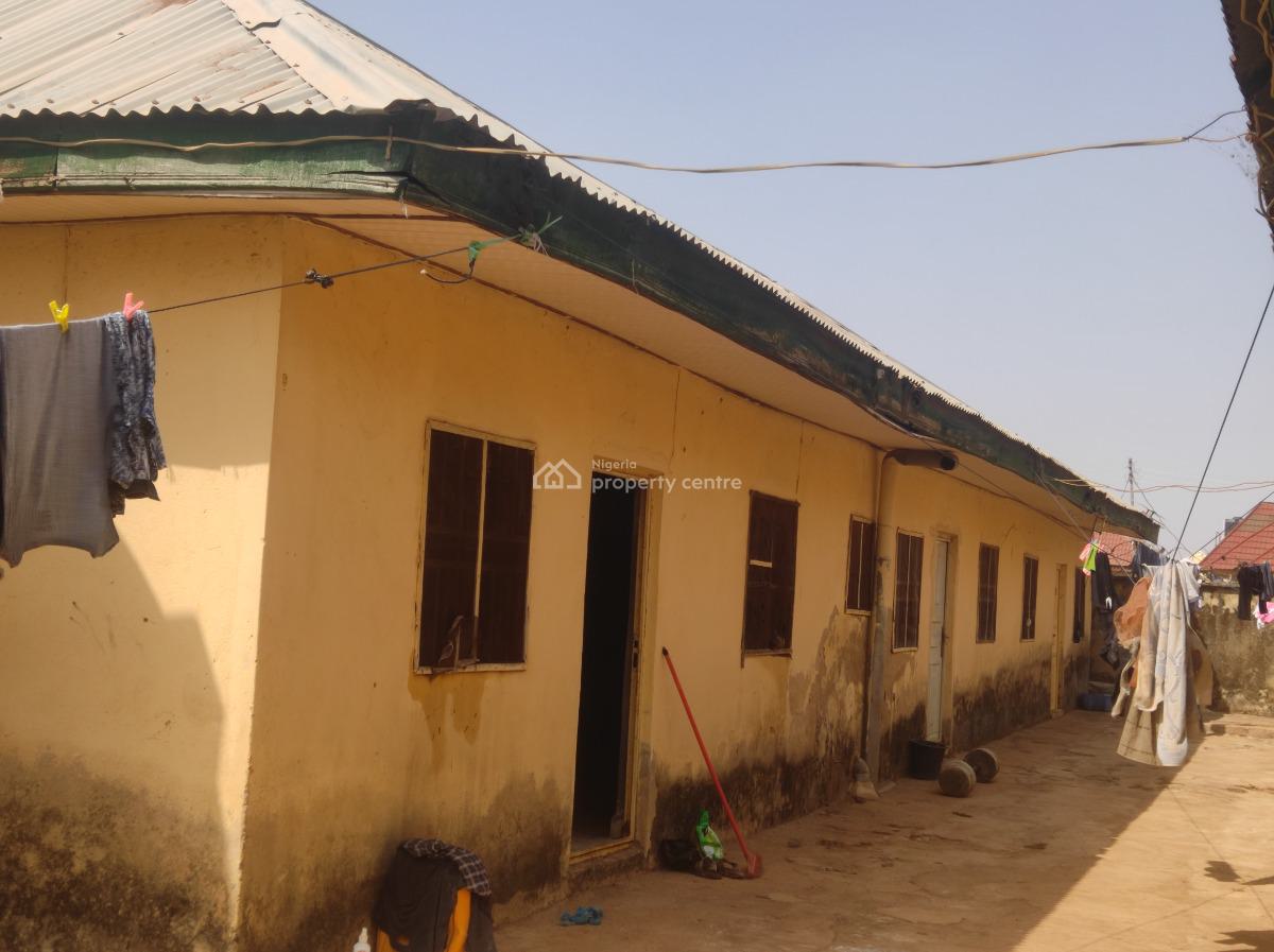 24 Units of Single Room Self Contained, Comrade Cecelia Street,  Gbaggi Vila, Chikun, Kaduna, House for Sale