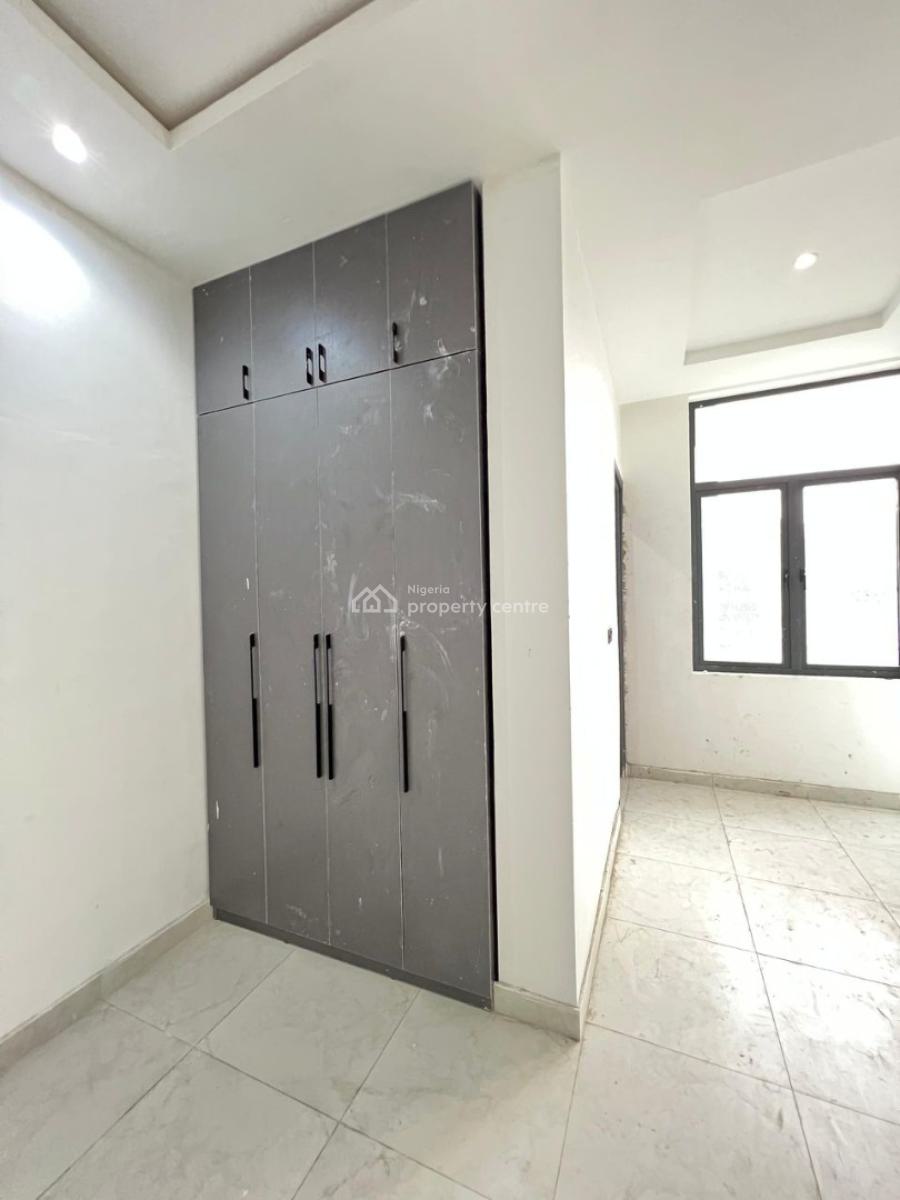 Luxury 2 Bedroom Apartment, Lekki Phase 1, Lekki, Lagos, Flat / Apartment for Sale