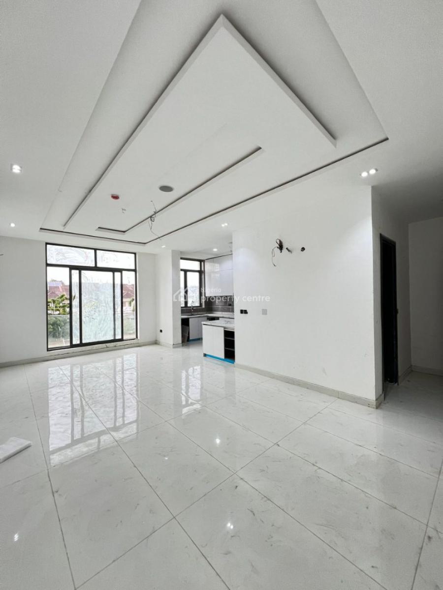 Luxury 2 Bedroom Apartment, Lekki Phase 1, Lekki, Lagos, Flat / Apartment for Sale