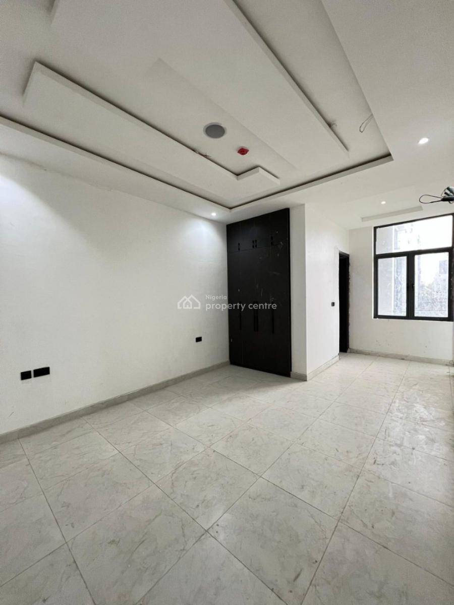 Luxury 2 Bedroom Apartment, Lekki Phase 1, Lekki, Lagos, Flat / Apartment for Sale