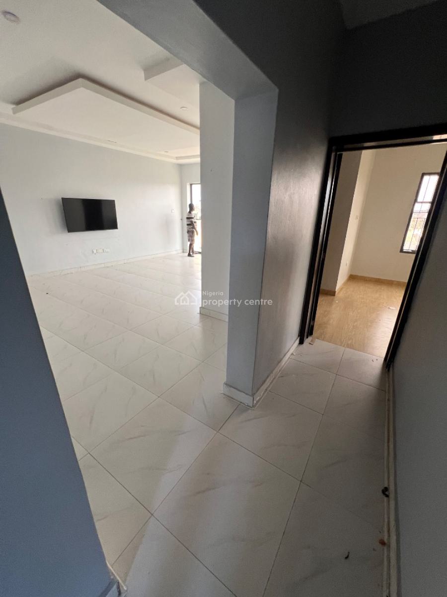 Exotic 2-bedroom Apartment in an Accessible, Flood-free Area, Ikate, Lekki, Lagos, Flat / Apartment for Rent
