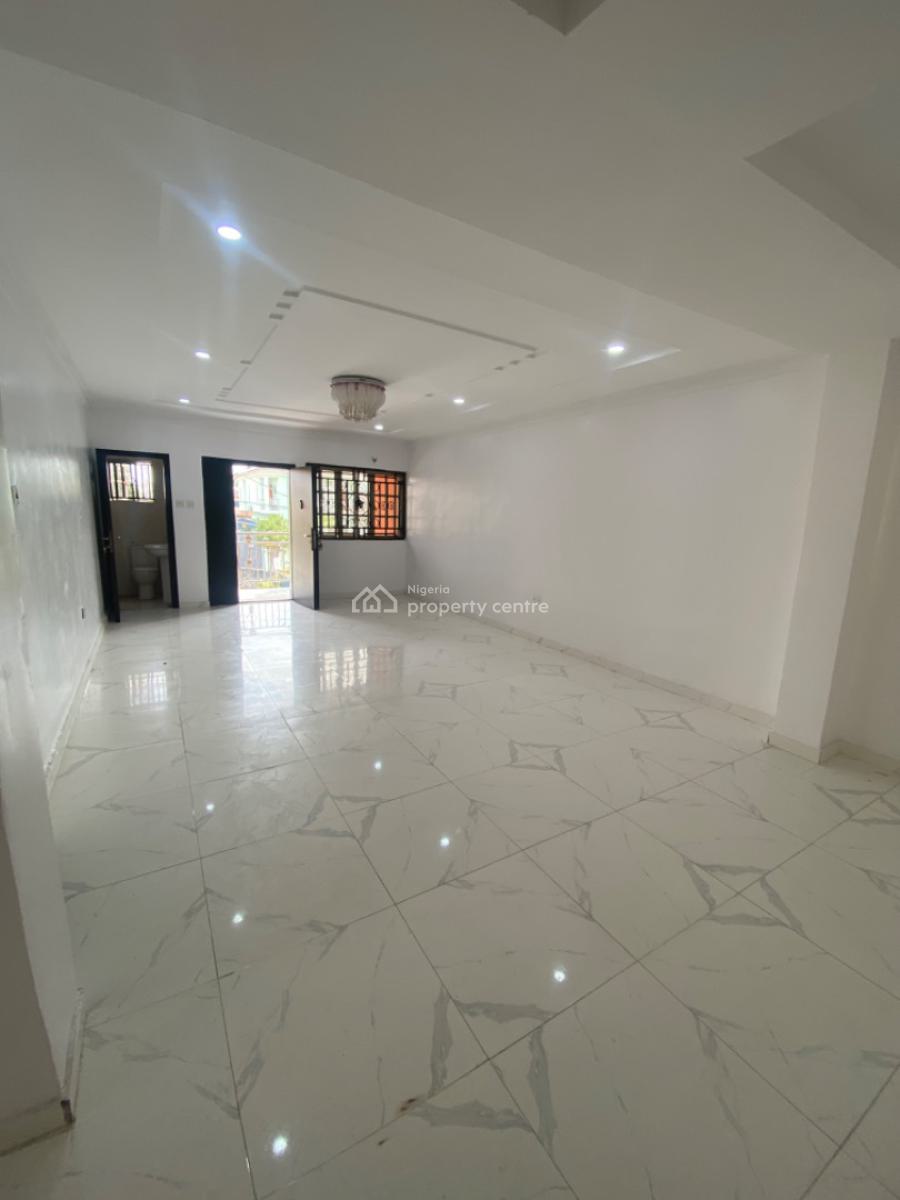 3 Bedroom Flat No Bq, Off Admiralty Way, Lekki Phase 1, Lekki, Lagos, Flat / Apartment for Rent