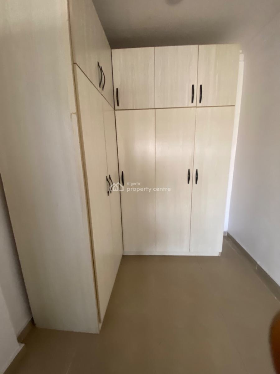 3 Bedroom Flat No Bq, Off Admiralty Way, Lekki Phase 1, Lekki, Lagos, Flat / Apartment for Rent