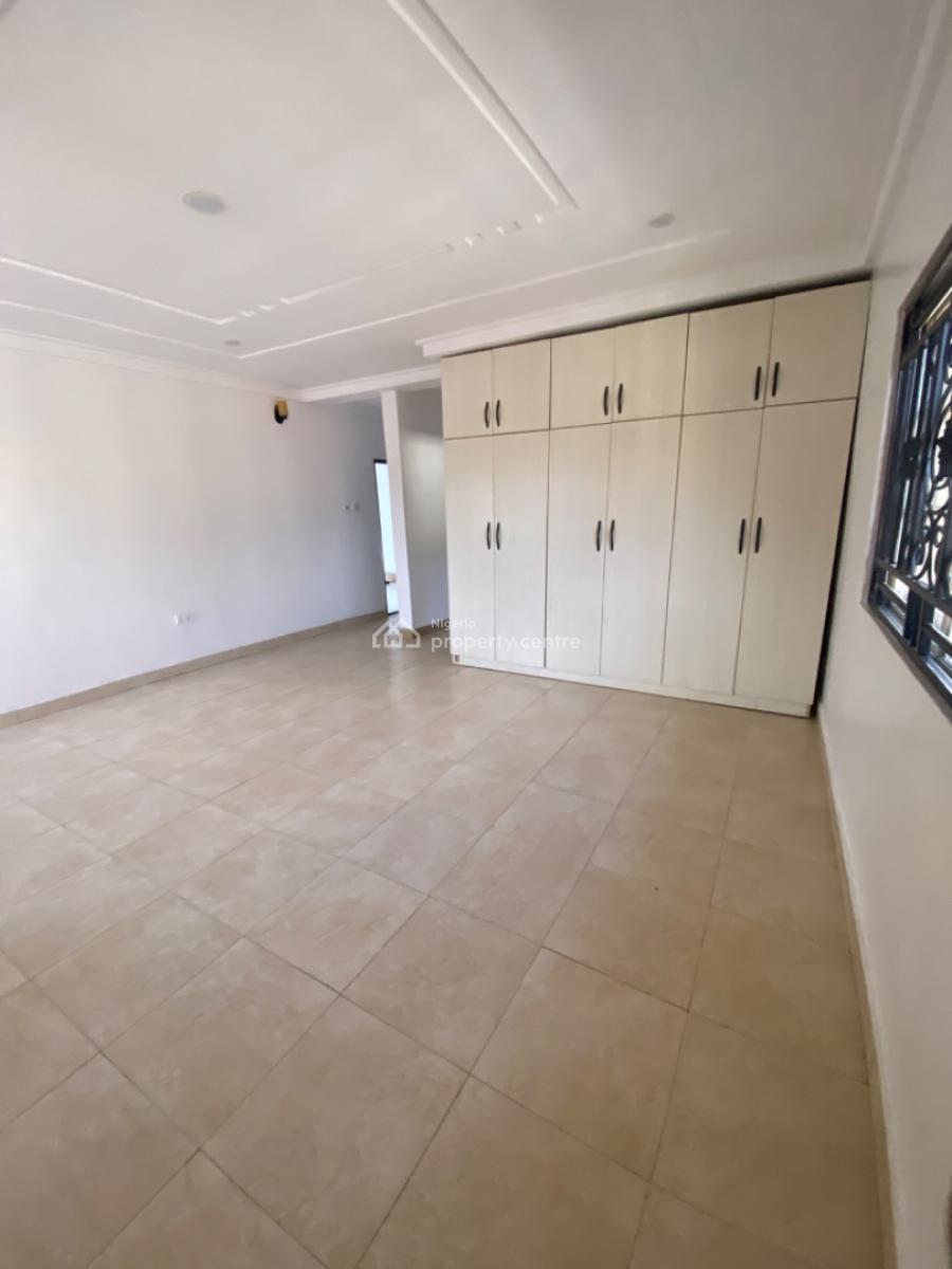 3 Bedroom Flat No Bq, Off Admiralty Way, Lekki Phase 1, Lekki, Lagos, Flat / Apartment for Rent