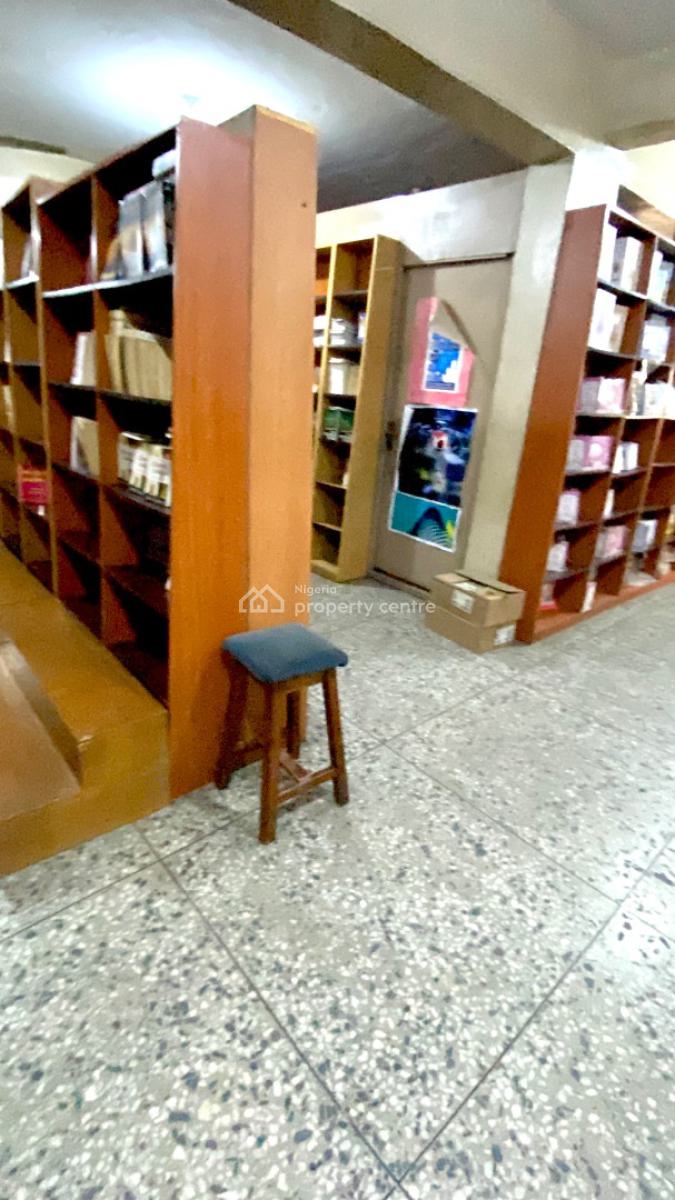 215 Sqm Open Plan Office Space, Adeniyi Jones, Ikeja, Lagos, Office Space for Rent