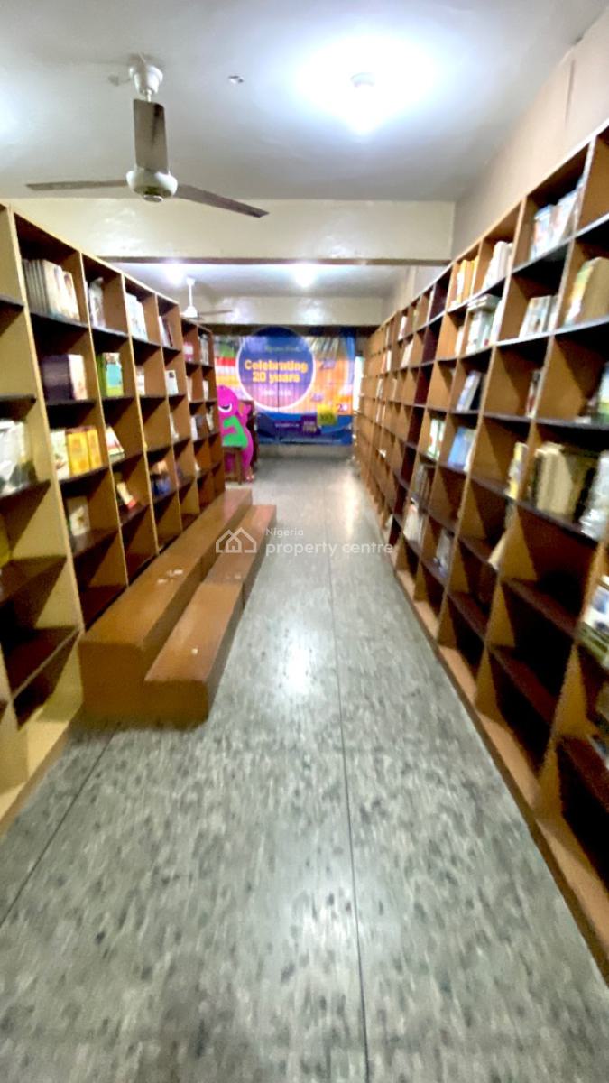 215 Sqm Open Plan Office Space, Adeniyi Jones, Ikeja, Lagos, Office Space for Rent