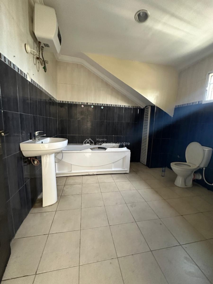4 Bedroom Terrace Duplex Available, Lekki Phase 1, Lekki, Lagos, Terraced Duplex for Rent