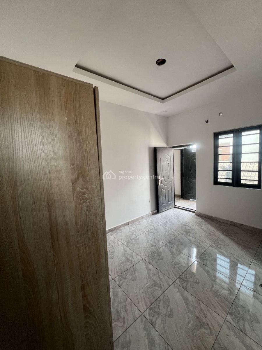 Clean Studio Apartment in an Accessible and Flood-free Area., Platinum Way, Ilasan, Osapa, Lekki, Lagos, Self Contain (single Rooms) for Rent