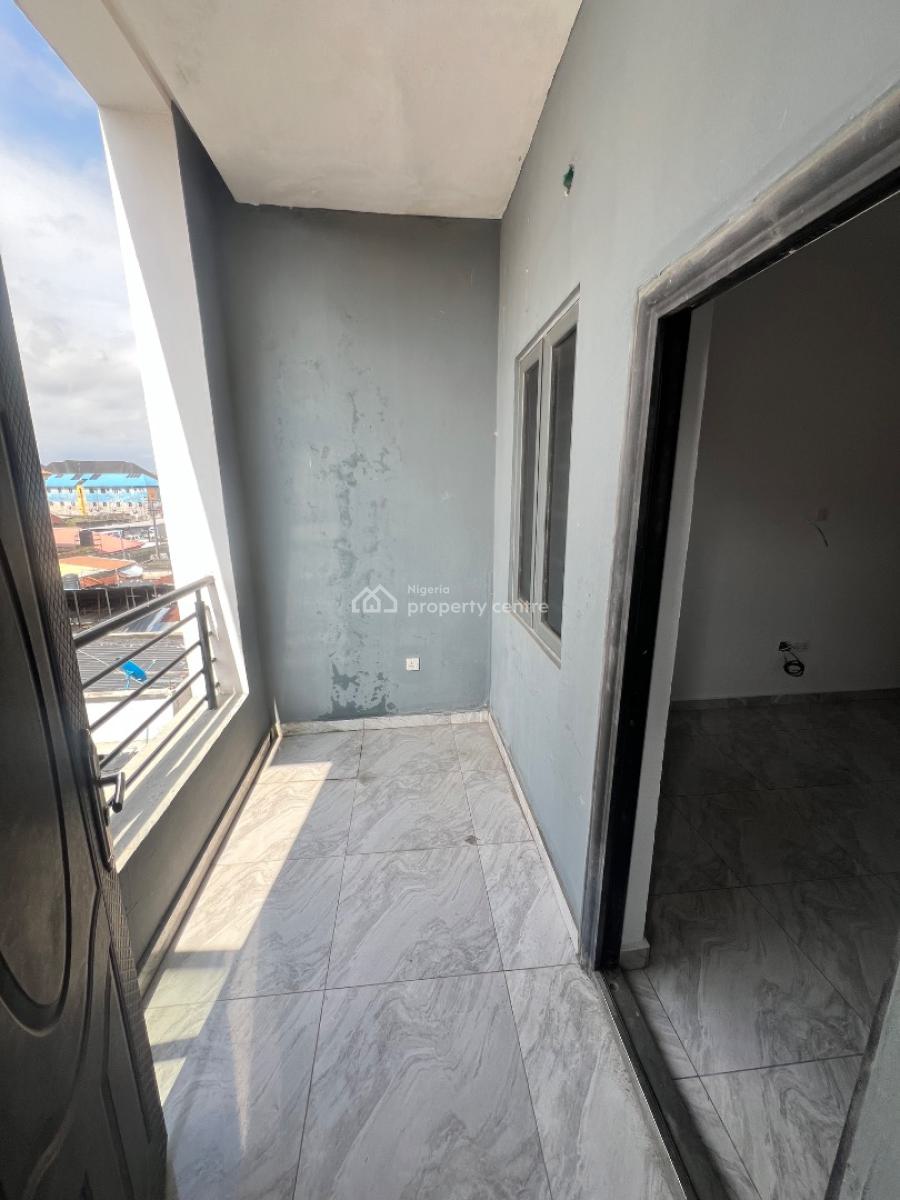 Clean Studio Apartment in an Accessible and Flood-free Area., Platinum Way, Ilasan, Osapa, Lekki, Lagos, Self Contain (single Rooms) for Rent