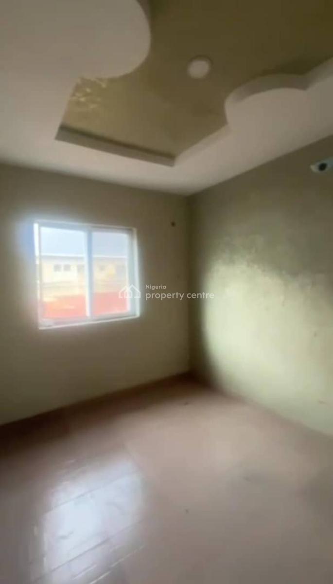 Lovely Sweet Mini Flat, Off Market Street, Shomolu, Lagos, Mini Flat (room and Parlour) for Rent