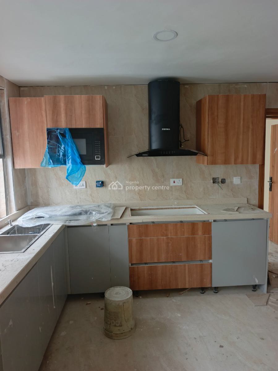 Luxury Apartments with Swimming Pool, Gym, Elevators, Play Area, Off Freedom Way, Lekki Phase 1, Lekki, Lagos, Flat / Apartment for Sale