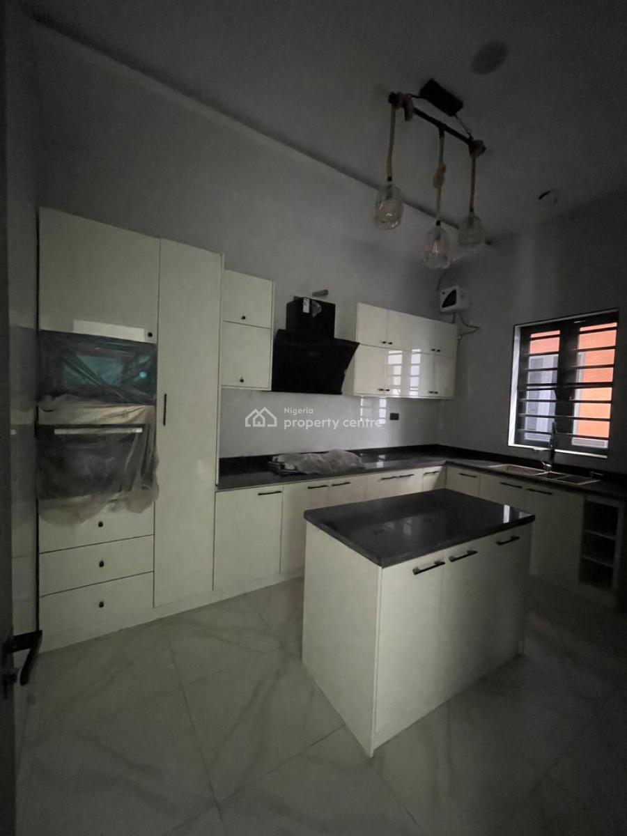 4bedroom Terrace Duplex, Lekki Phase 1, Lekki, Lagos, Terraced Duplex for Sale