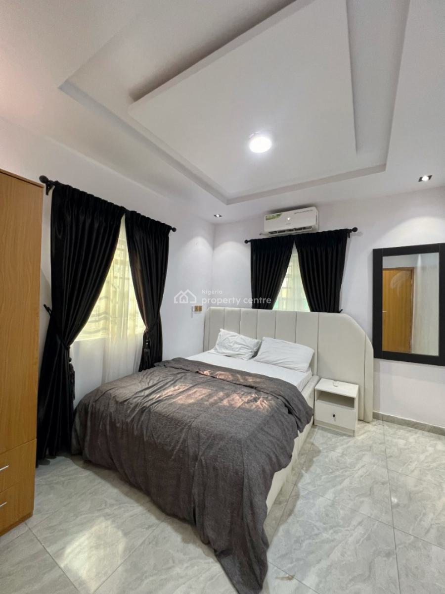 2 Bedrooms Appartment, Ilupeju, Lagos, Flat / Apartment Short Let