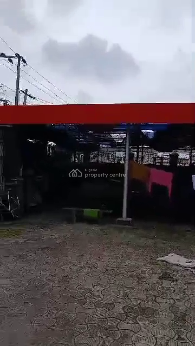 Resturant and Bar, Alimosho Bustop, Alimosho, Lagos, Restaurant / Bar for Sale