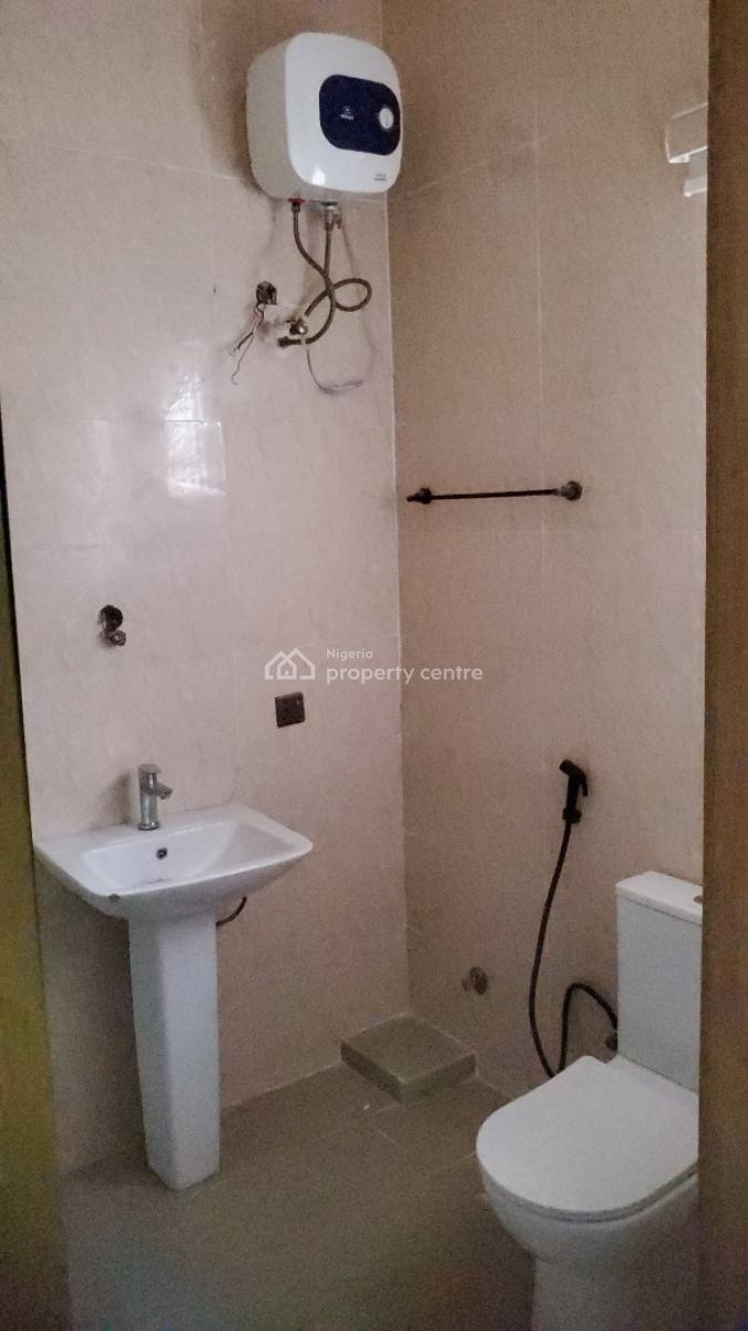 2 Bedroom Terrace with Bq, Ogombo Road, Lekki Phase 2, Lekki, Lagos, Terraced Duplex for Sale
