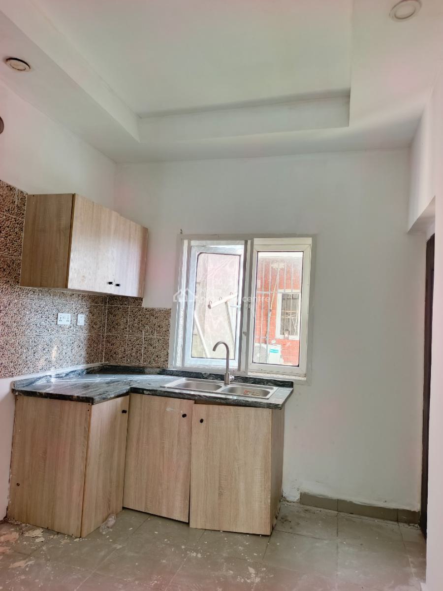 Smart Spacious 2 Bedrooms Terrace Duplex, Abraham Adesanya, Ajah, Lagos, Terraced Duplex for Rent