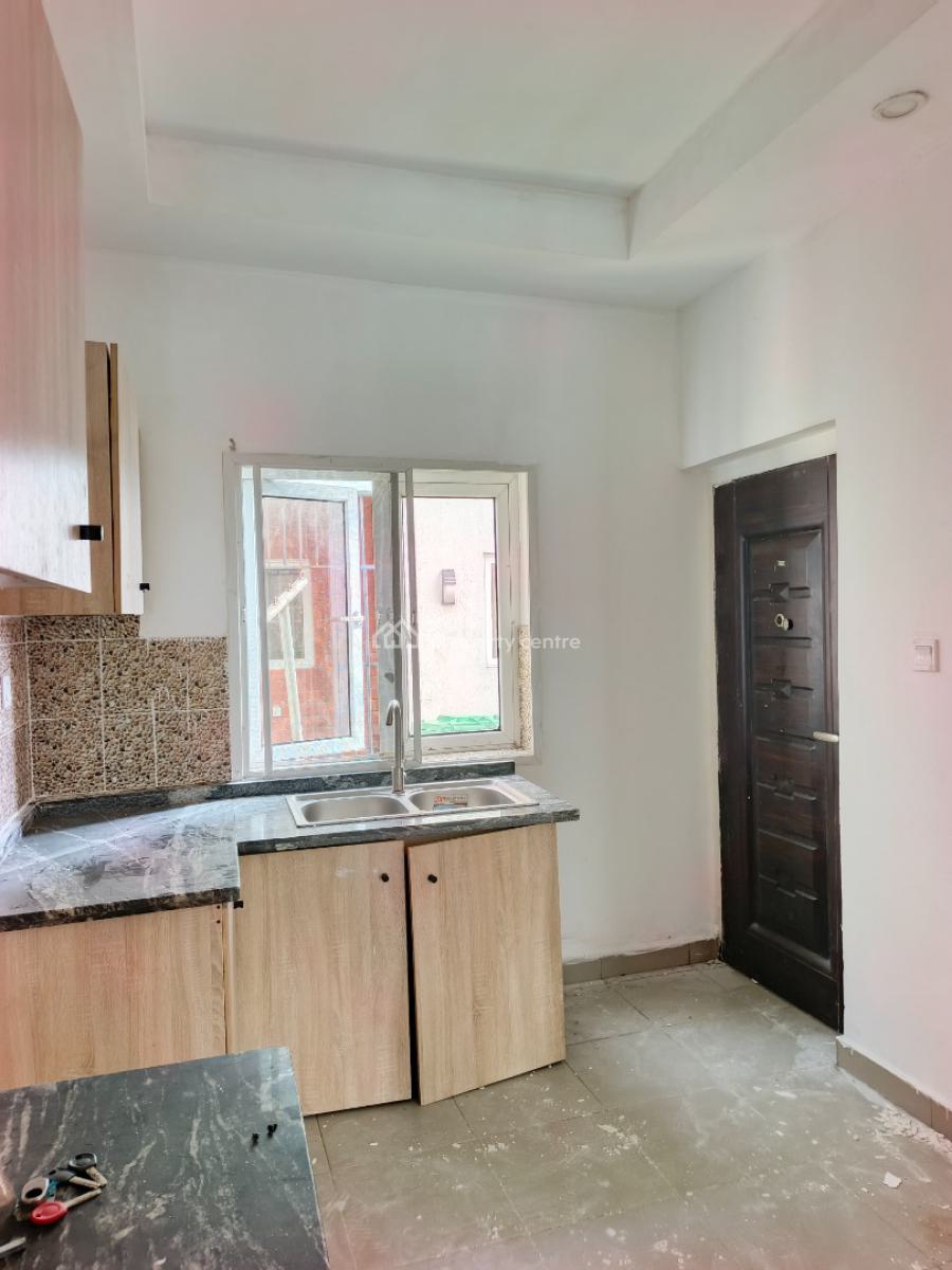 Smart Spacious 2 Bedrooms Terrace Duplex, Abraham Adesanya, Ajah, Lagos, Terraced Duplex for Rent