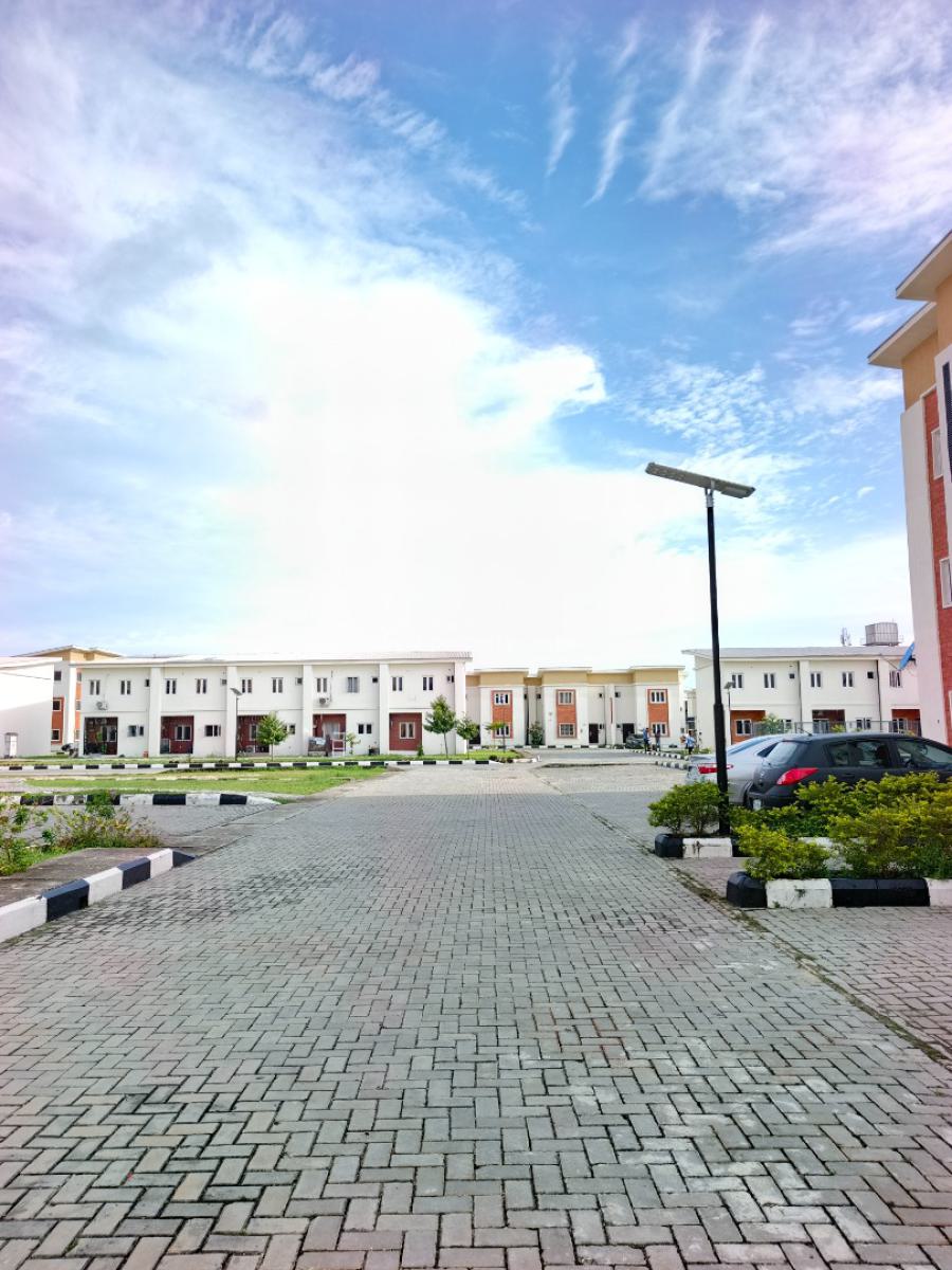 Smart Spacious 2 Bedrooms Terrace Duplex, Abraham Adesanya, Ajah, Lagos, Terraced Duplex for Rent