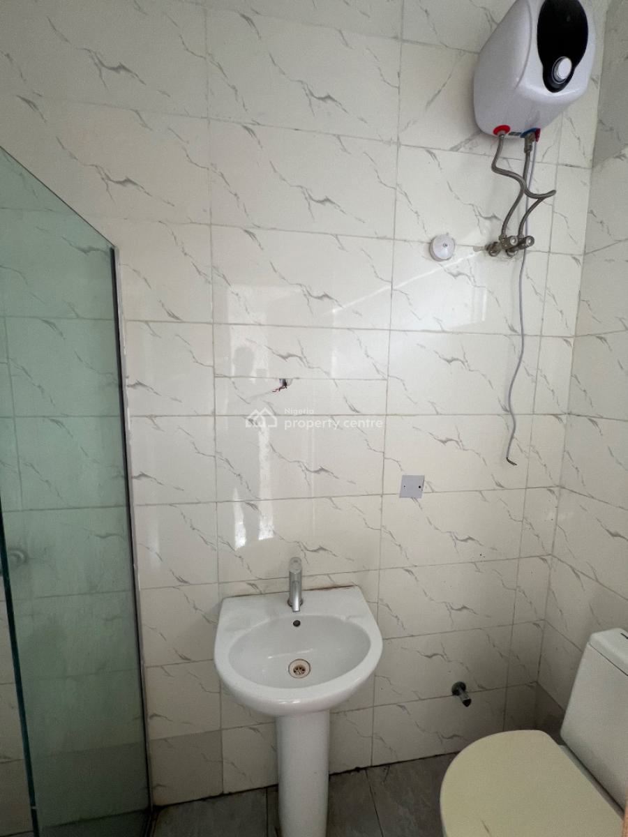 Urban-styled 2-bedroom Apartment in an Accessible and Flood-free Area, Salem, Ikate, Lekki, Lagos, Flat / Apartment for Rent