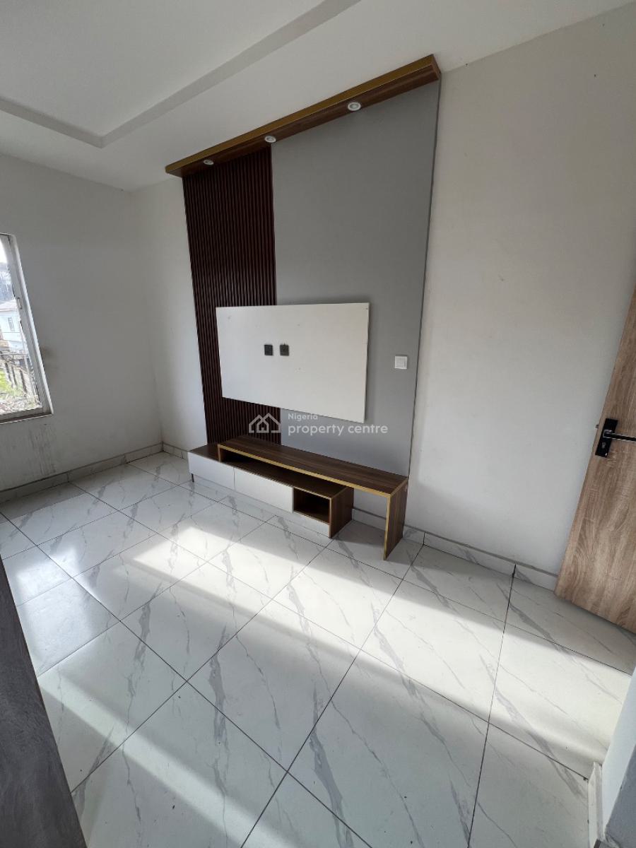 Urban-styled 2-bedroom Apartment in an Accessible and Flood-free Area, Salem, Ikate, Lekki, Lagos, Flat / Apartment for Rent