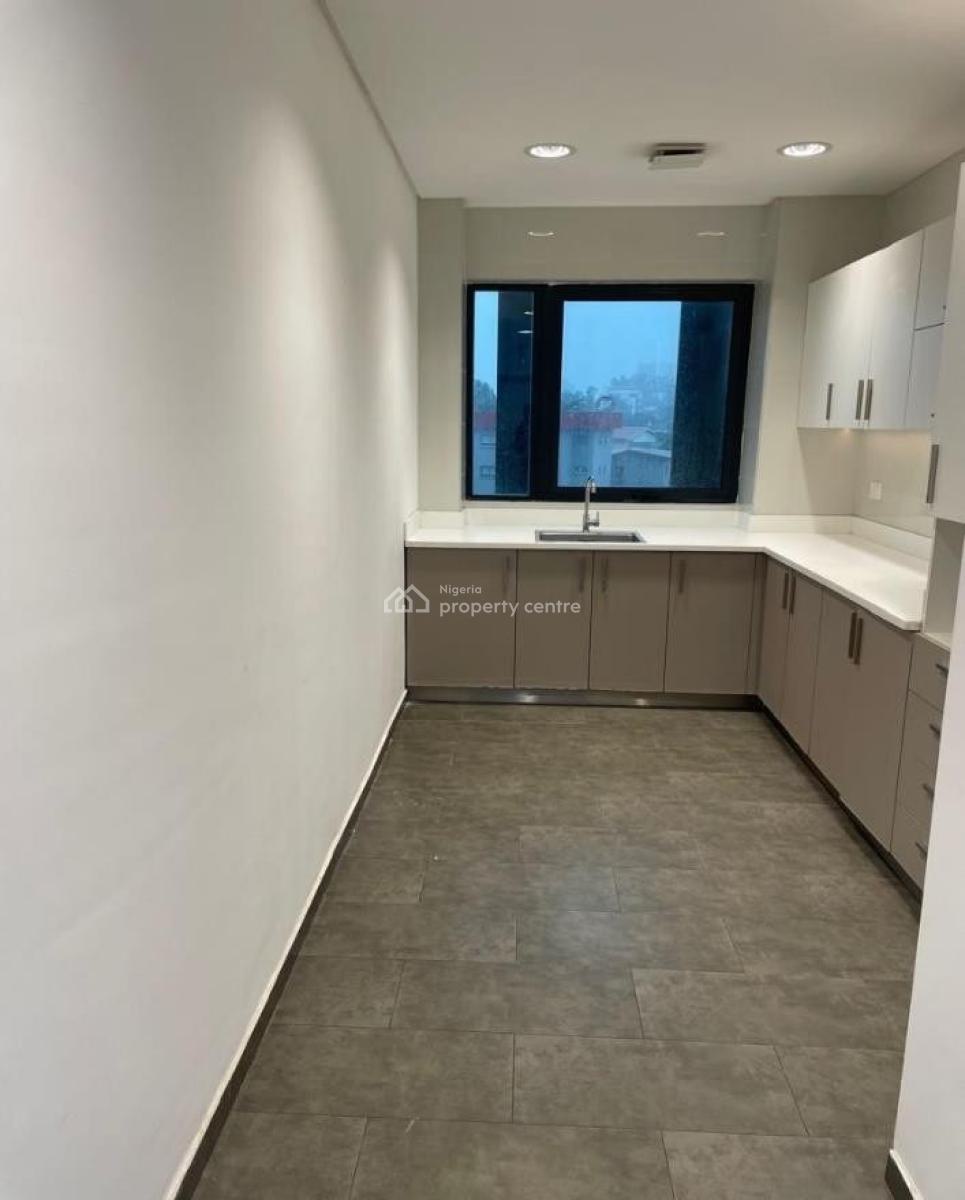 1500sqm Office Space in a Premium Commercial Property with Gym& Kitchen, Gerard Road, Ikoyi, Lagos, Office Space for Rent
