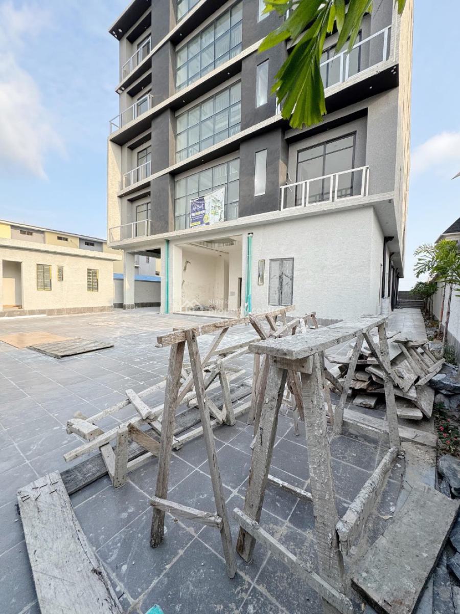 Lovely 2 Bedroom Apartment with Elevator, Chevron, Lekki, Lagos, Block of Flats for Sale