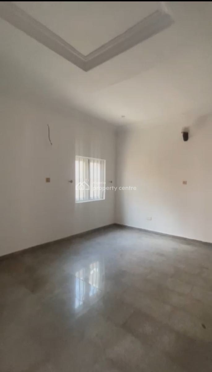 2 Bedroom Flat, Lekki Phase 1, Lekki, Lagos, Flat / Apartment for Rent