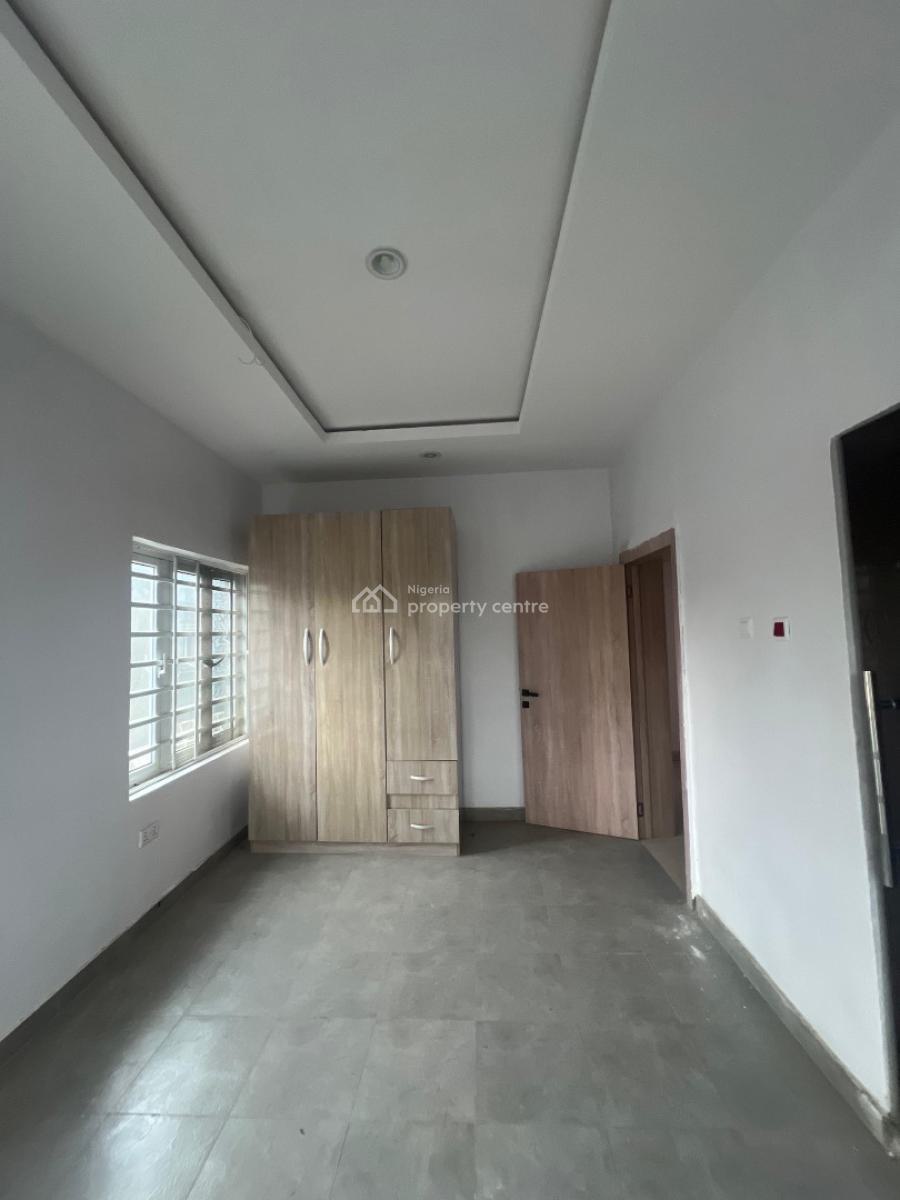3 Bedroom Flat, Abraham Adesanya Road, Ajah, Lagos, Flat / Apartment for Rent