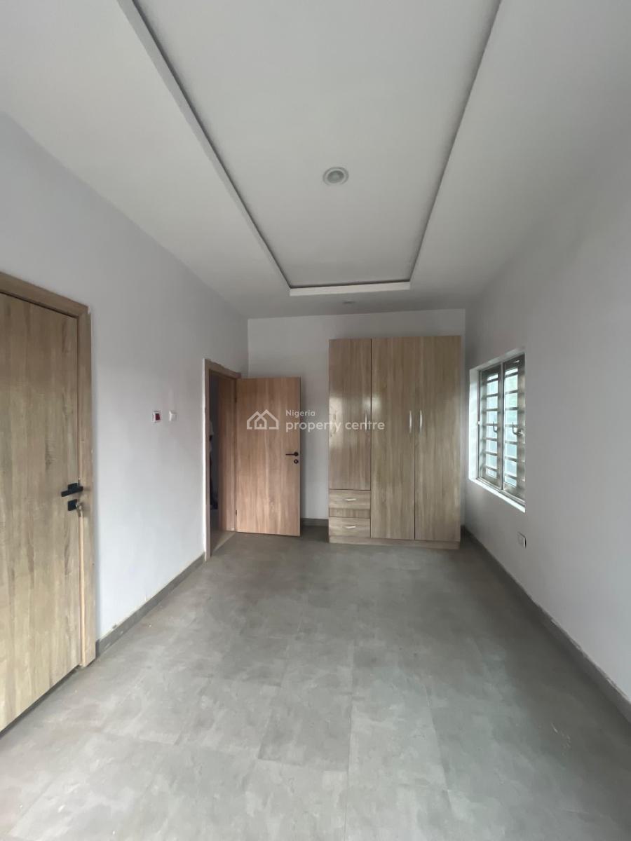 3 Bedroom Flat, Abraham Adesanya Road, Ajah, Lagos, Flat / Apartment for Rent