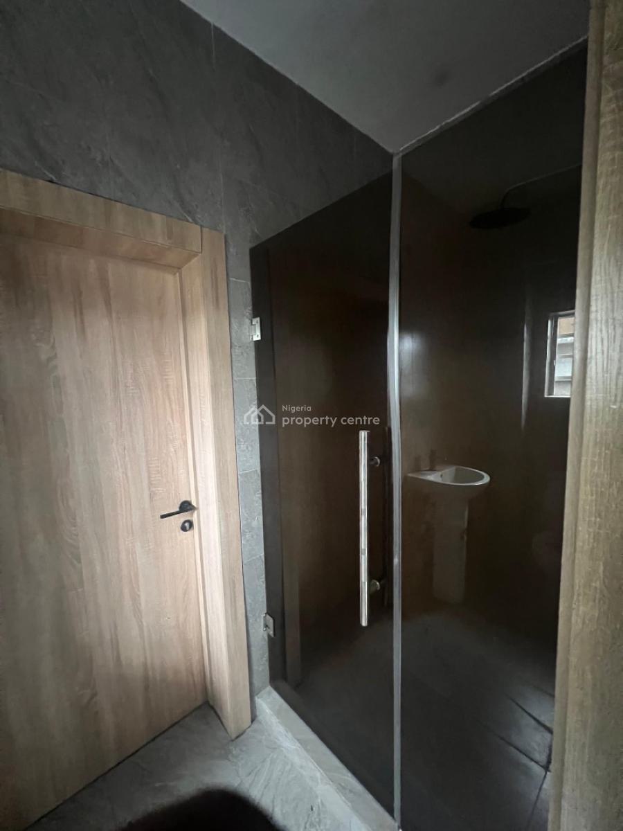 3 Bedroom Flat, Abraham Adesanya Road, Ajah, Lagos, Flat / Apartment for Rent