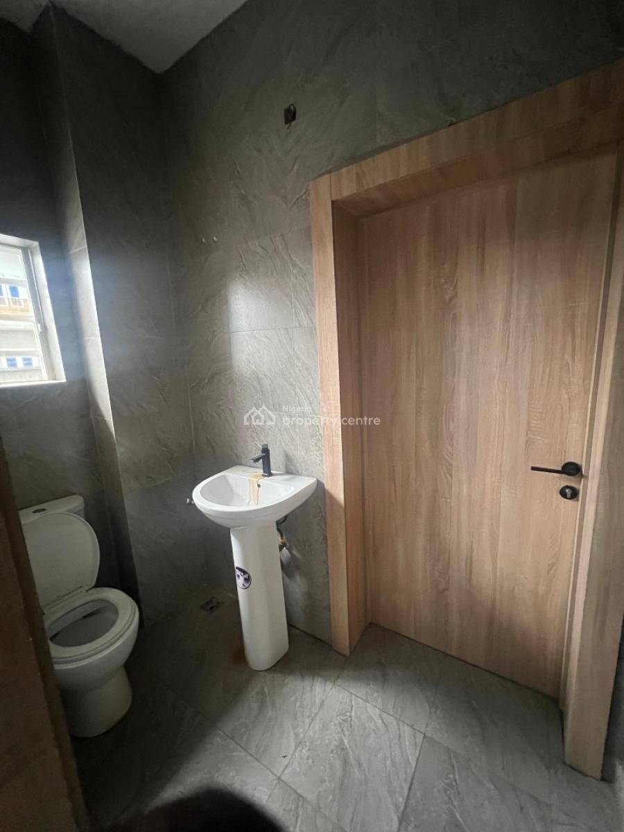 3 Bedroom Flat, Abraham Adesanya Road, Ajah, Lagos, Flat / Apartment for Rent