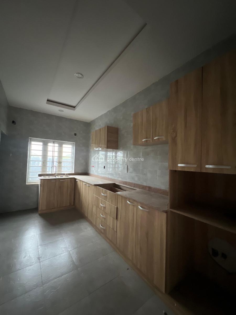 3 Bedroom Flat, Abraham Adesanya Road, Ajah, Lagos, Flat / Apartment for Rent
