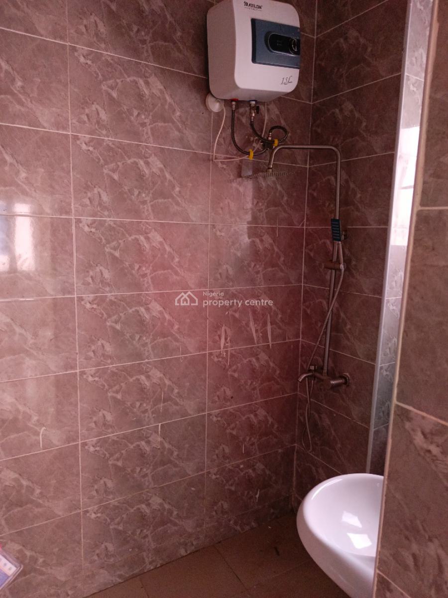 Brand New 3 Bedroom Flat on The Top Floor, Wuye, Abuja, Flat / Apartment for Rent
