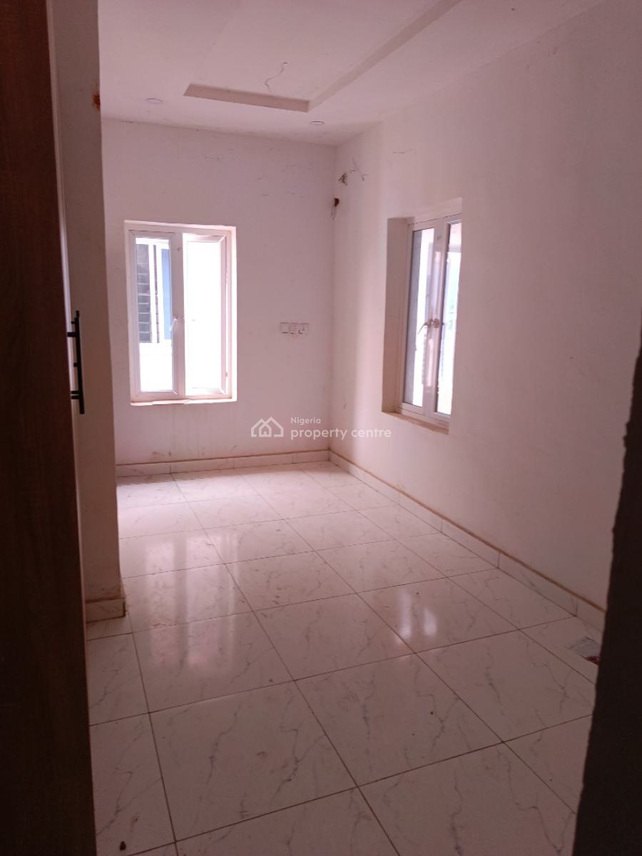 Brand New 3 Bedroom Flat on The Top Floor, Wuye, Abuja, Flat / Apartment for Rent