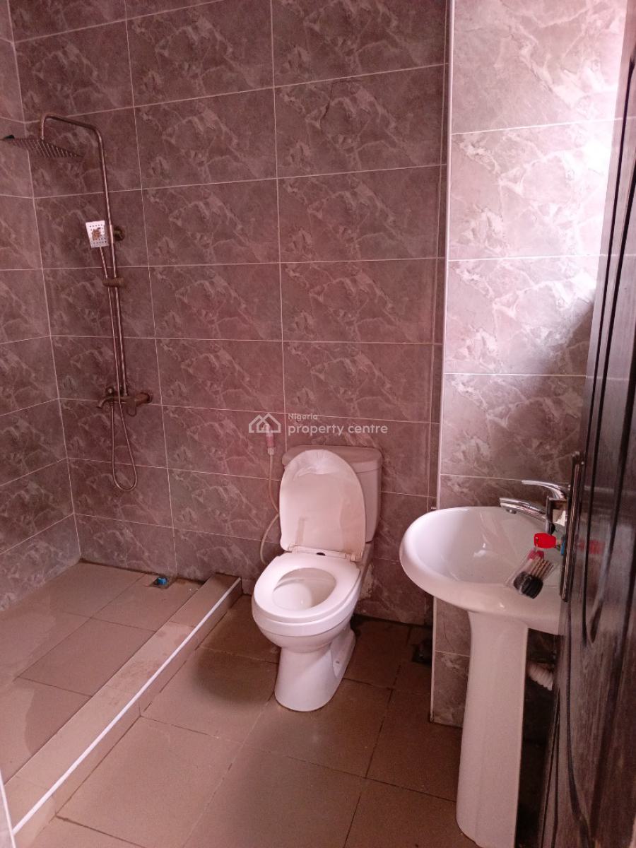 Brand New 3 Bedroom Flat on The Top Floor, Wuye, Abuja, Flat / Apartment for Rent