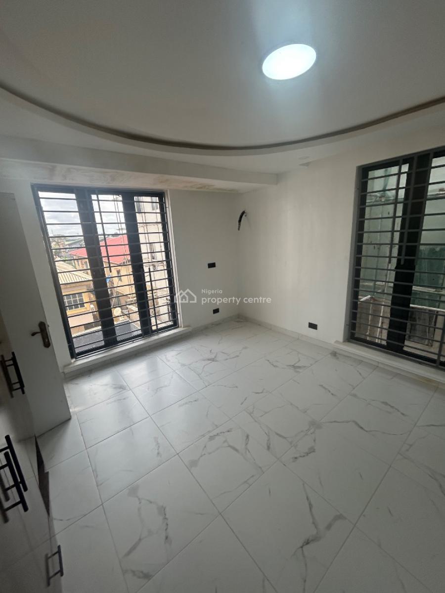 Luxury Detached Mansion, Omole Phase 1, Ikeja, Lagos, Detached Duplex for Sale
