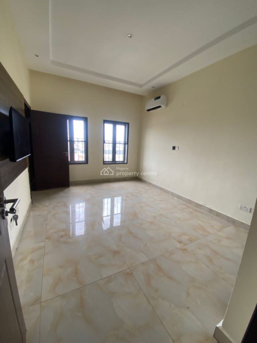 Spacious 3 Bedroom Apartment with a Room Bq on The 5th Floor, Oniru, Oniru, Victoria Island (vi), Lagos, Flat / Apartment for Rent