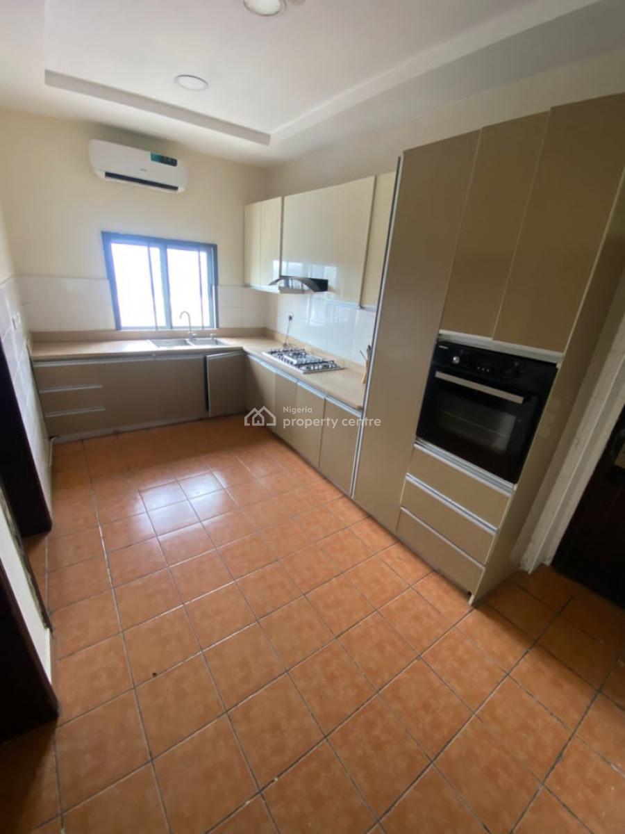 Spacious 3 Bedroom Apartment with a Room Bq on The 5th Floor, Oniru, Oniru, Victoria Island (vi), Lagos, Flat / Apartment for Rent
