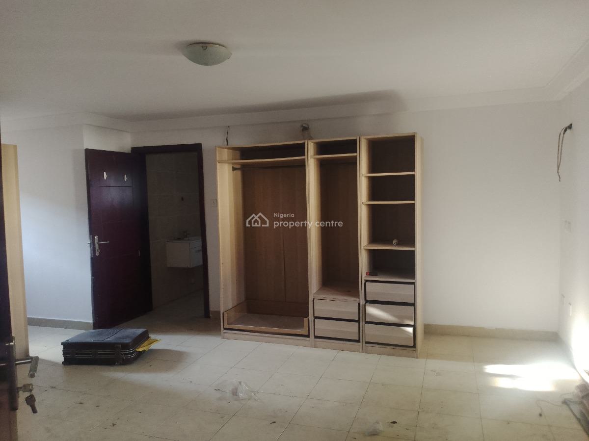 Renovated 4 Bedroom Elevated Bungalow, Diamond Estate, Sangotedo, Ajah, Lagos, House for Rent