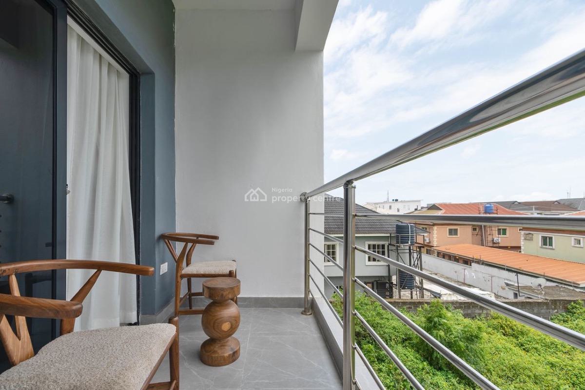 Luxury Two Bedroom with Excellent Features, Lekki Phase 1, Lekki, Lagos, Flat / Apartment Short Let