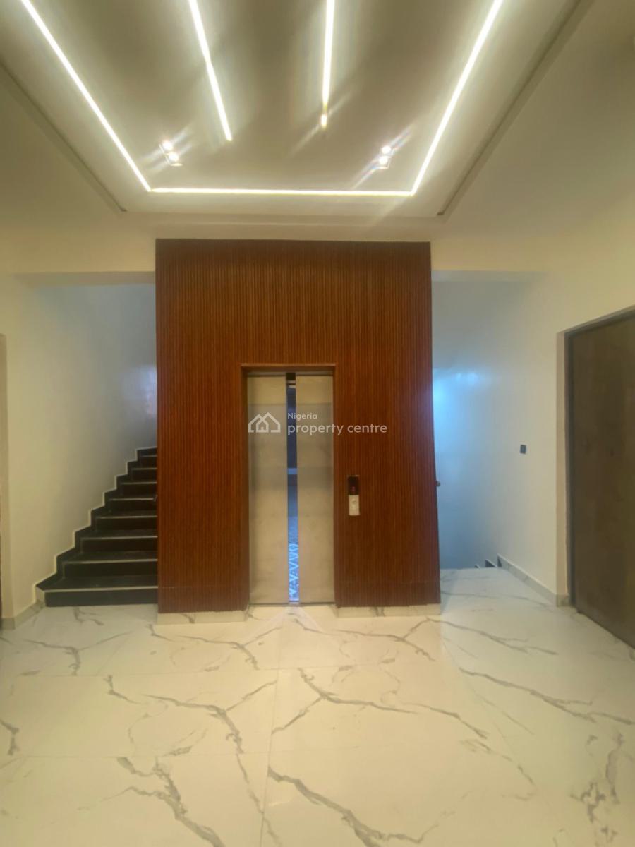 Luxury Apartment with Pool, Balcony & More, Lekki Phase 1, Lekki, Lagos, Flat / Apartment for Rent