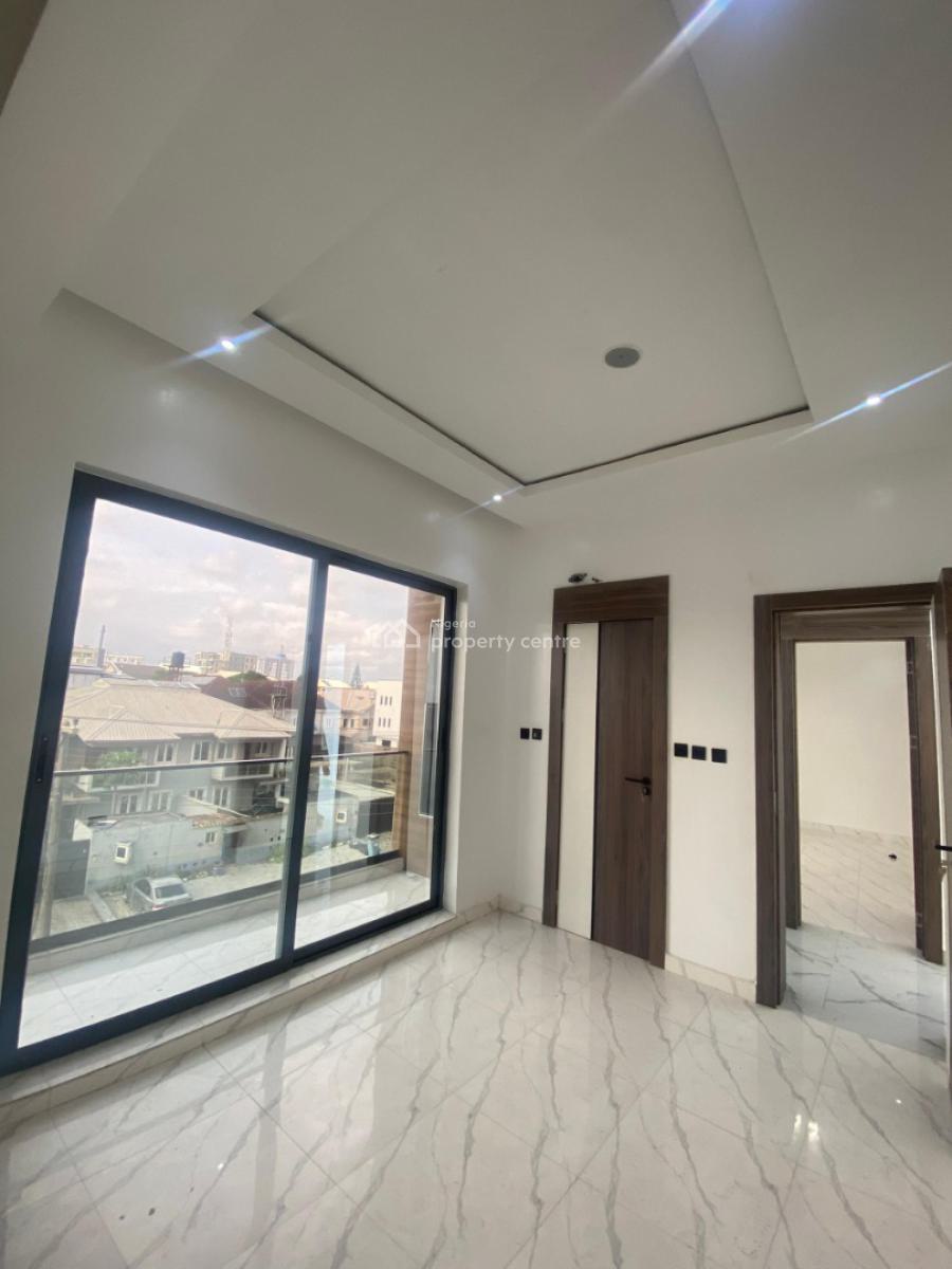 Luxury Apartment with Pool, Balcony & More, Lekki Phase 1, Lekki, Lagos, Flat / Apartment for Rent