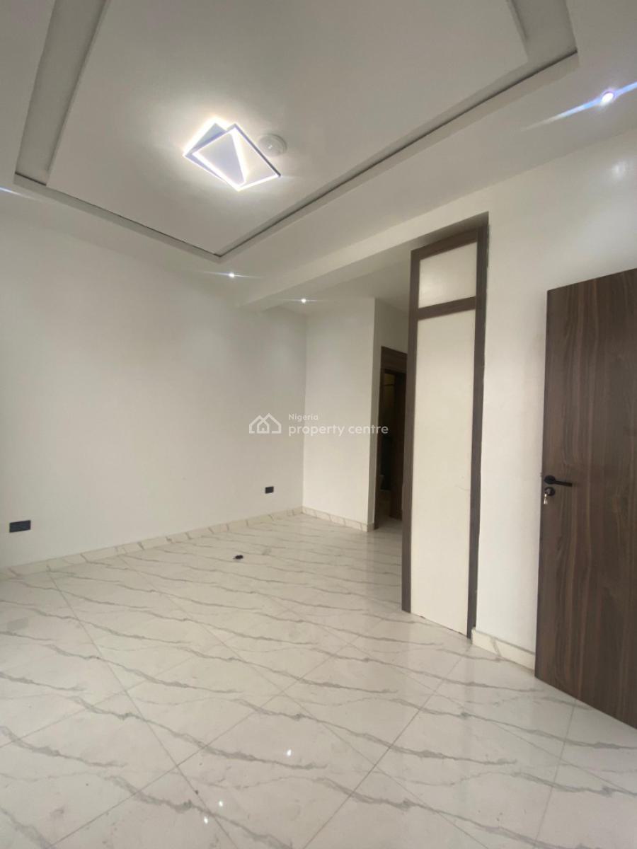 Luxury Apartment with Pool, Balcony & More, Lekki Phase 1, Lekki, Lagos, Flat / Apartment for Rent