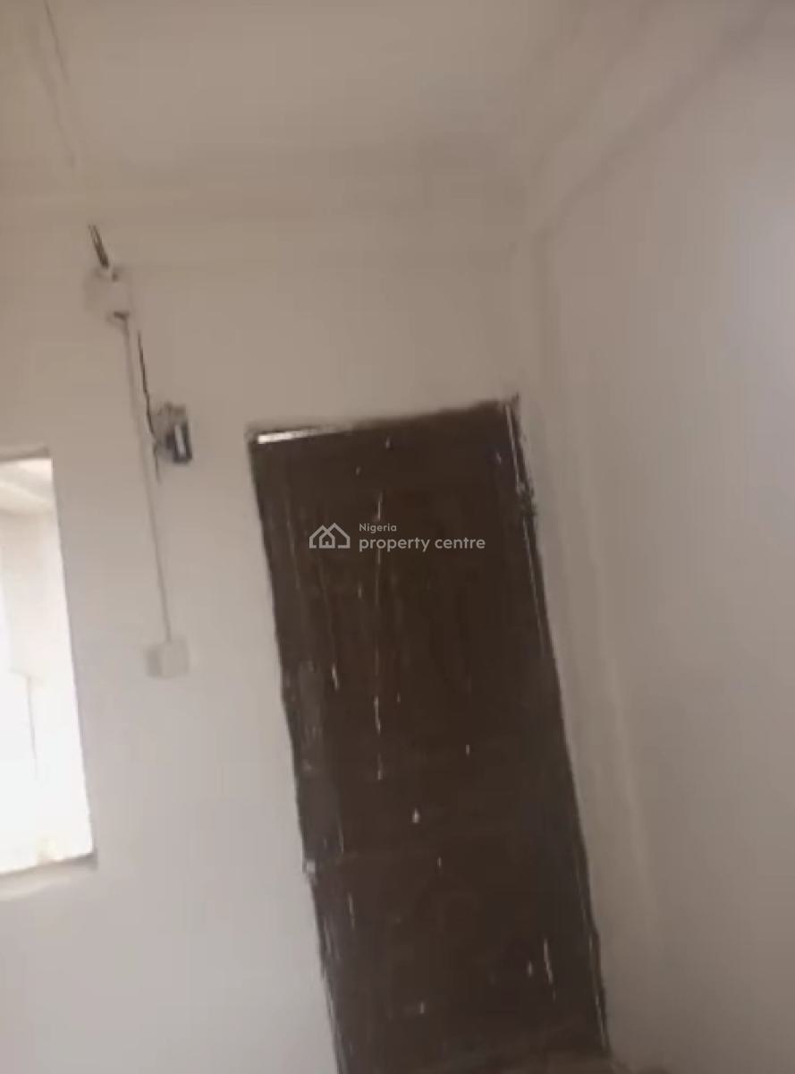 Very Decent and Spacious Recently Renovated Mini-flat, Shomolu, Lagos, Mini Flat (room and Parlour) for Rent
