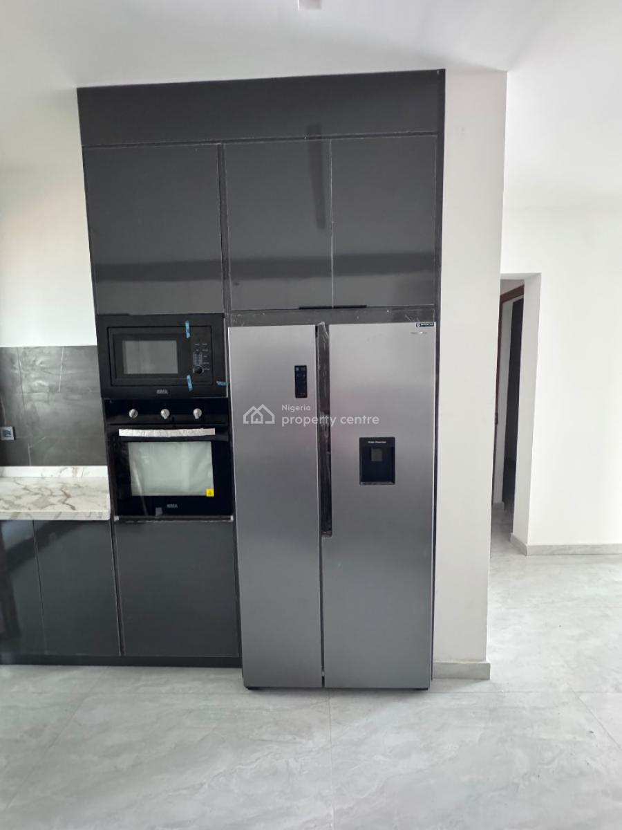 Luxury and Spacious 3 Bedroom Apartment, Less Than 5 Minutes Drive From Nike Art Gallery, Ikate Elegushi, Lekki, Lagos, Flat / Apartment for Sale