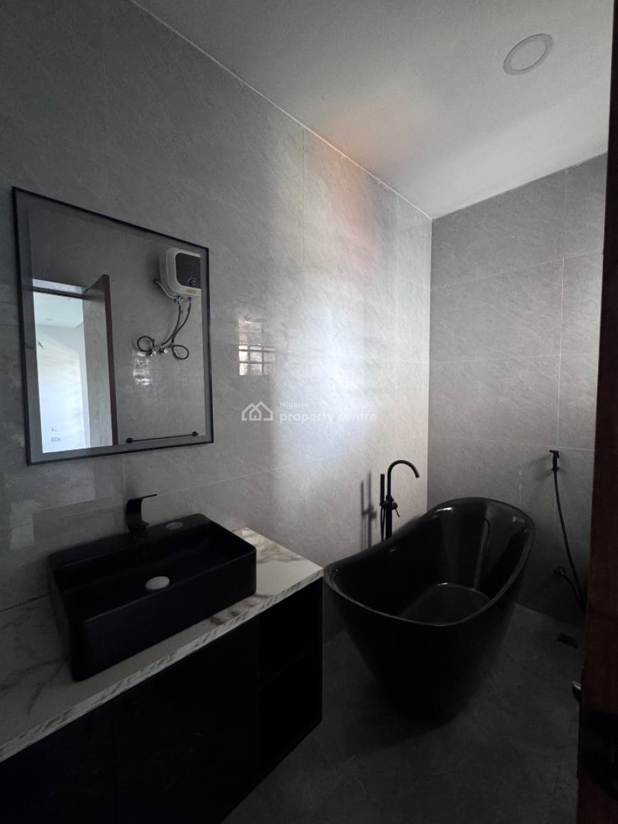 Luxury and Spacious 3 Bedroom Apartment, Less Than 5 Minutes Drive From Nike Art Gallery, Ikate Elegushi, Lekki, Lagos, Flat / Apartment for Sale