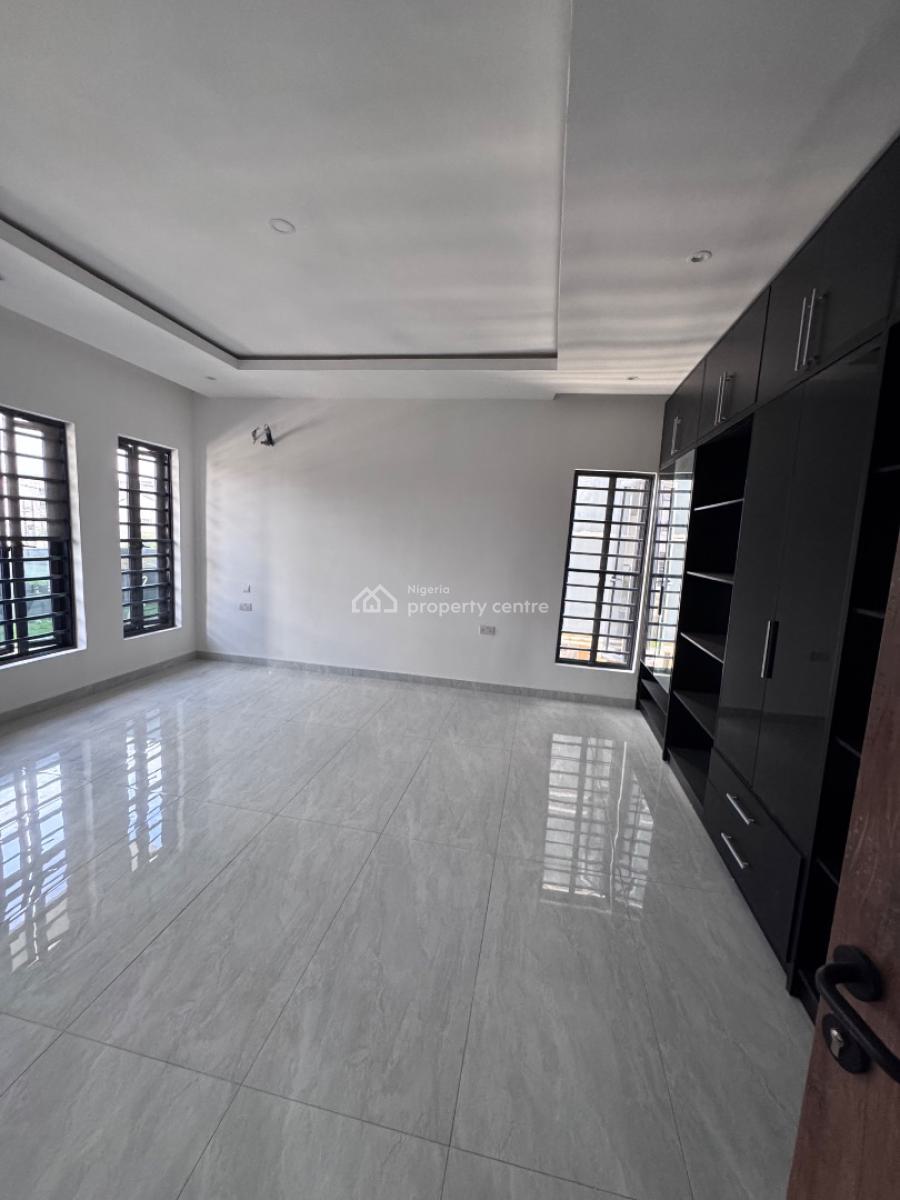 Luxury and Spacious 3 Bedroom Apartment, Less Than 5 Minutes Drive From Nike Art Gallery, Ikate Elegushi, Lekki, Lagos, Flat / Apartment for Sale