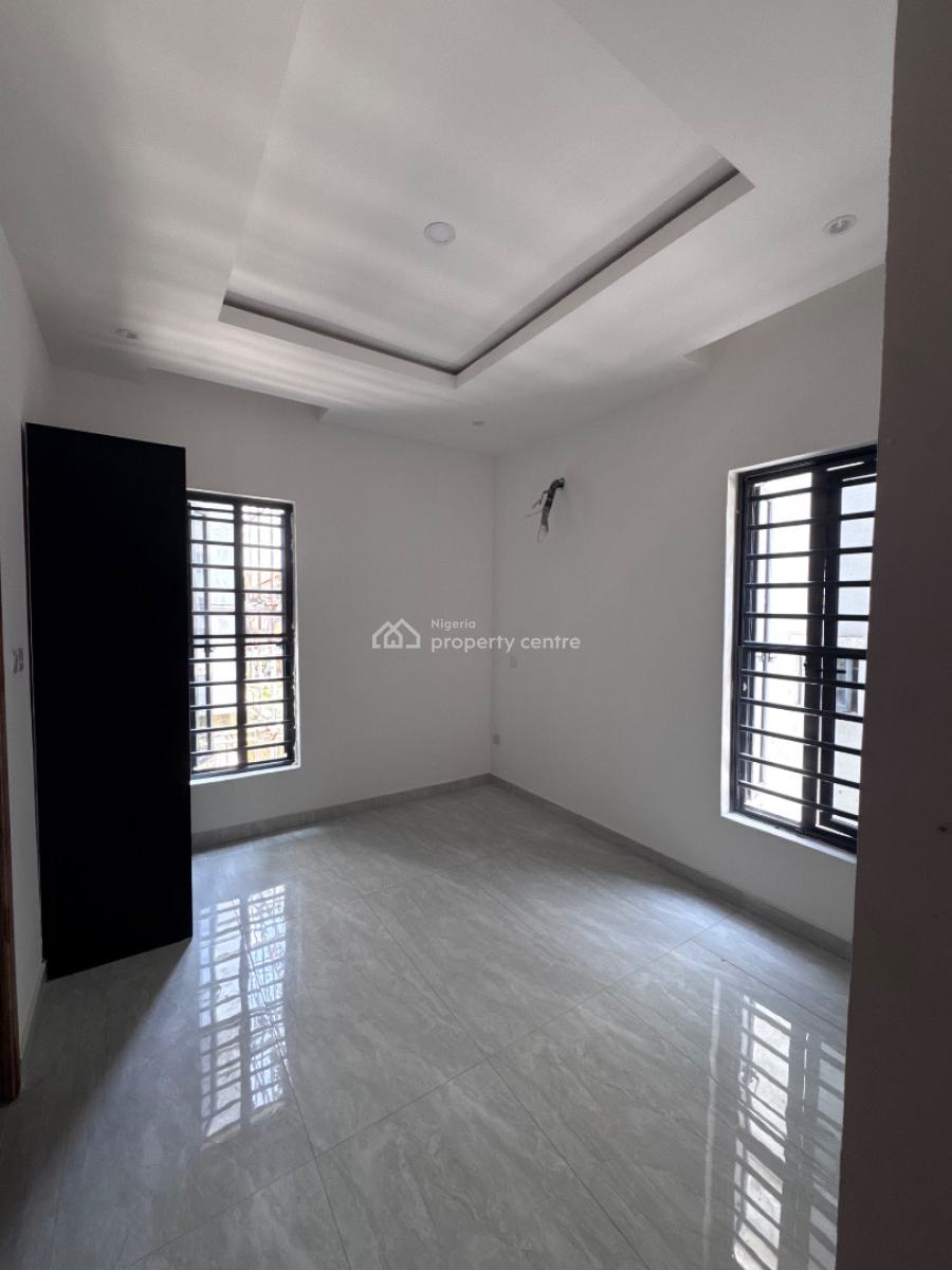 Luxury and Spacious 3 Bedroom Apartment, Less Than 5 Minutes Drive From Nike Art Gallery, Ikate Elegushi, Lekki, Lagos, Flat / Apartment for Sale